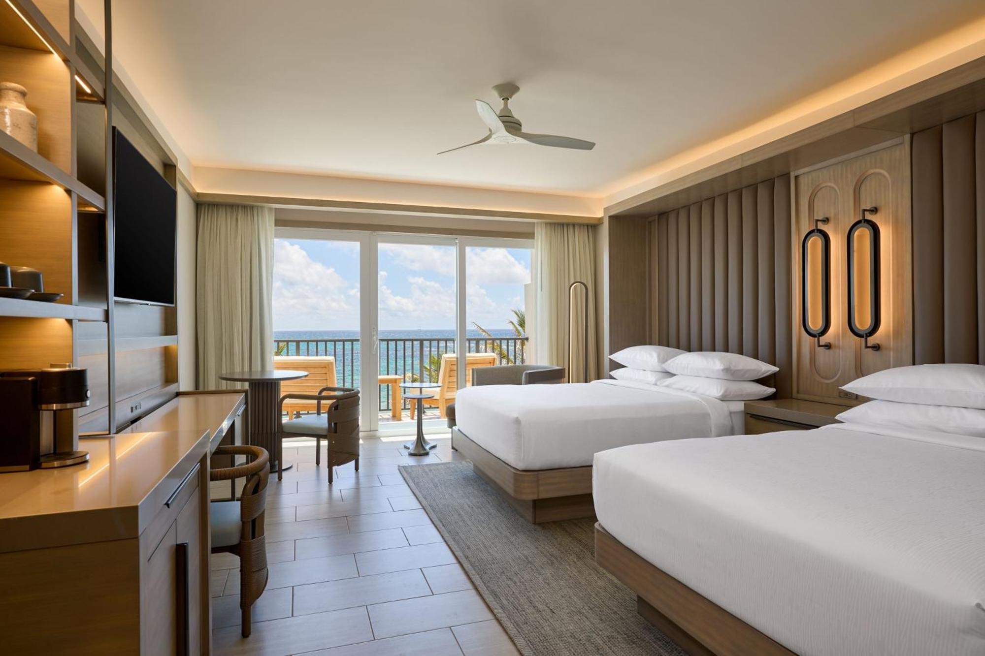 Jw Marriott St Maarten Beach Resort & Spa Dawn Beach Екстериор снимка
