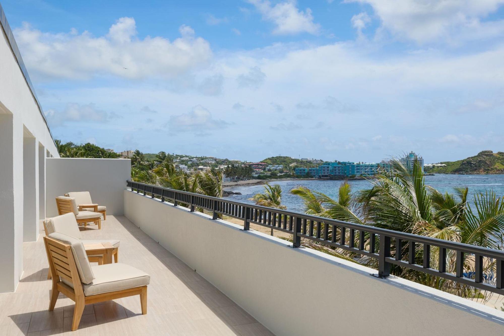 Jw Marriott St Maarten Beach Resort & Spa Dawn Beach Екстериор снимка