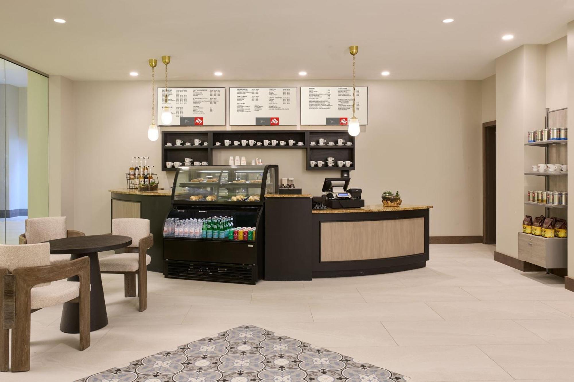 Jw Marriott St Maarten Beach Resort & Spa Dawn Beach Екстериор снимка