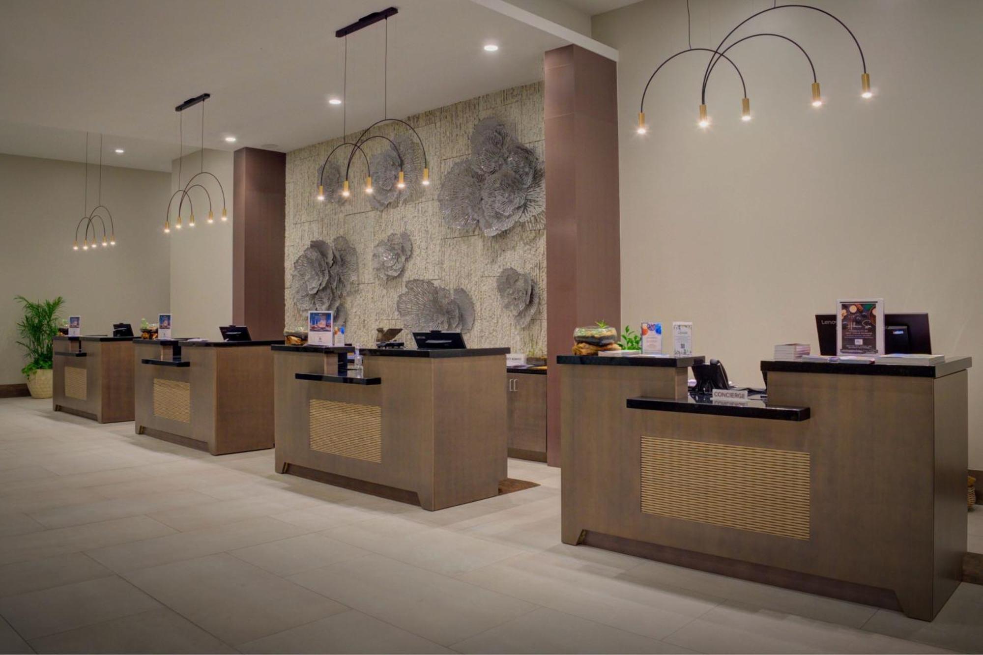 Jw Marriott St Maarten Beach Resort & Spa Dawn Beach Екстериор снимка
